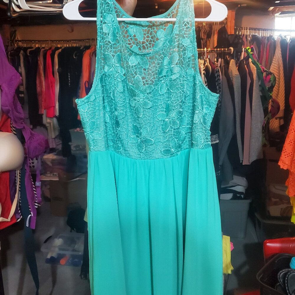 Torrid dress size 20